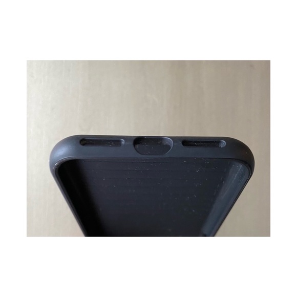 Dual-Layer Tough iPhone Case 11 Pro, Mystic River - Picture 9 of 9